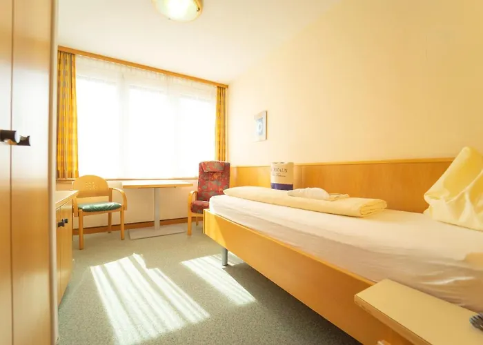 Hotel Curhaus Bad Kreuzen