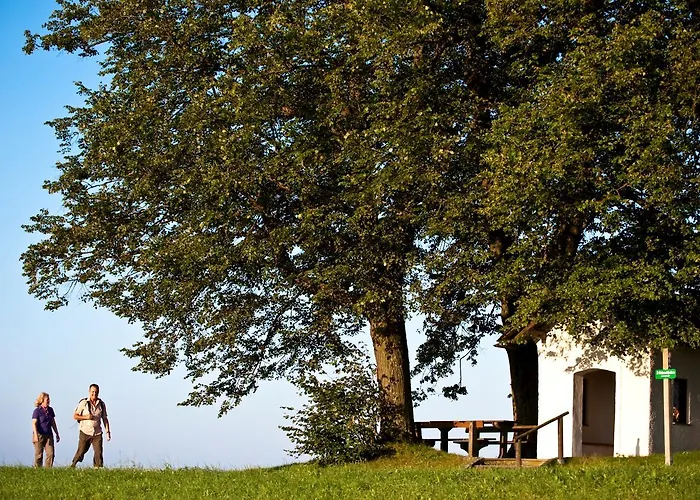 Curhaus Bad Kreuzen Hotel