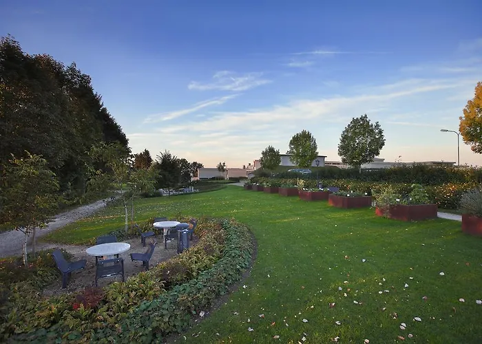 Curhaus Bad Kreuzen Отель 3*