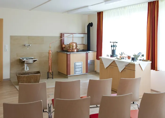 Curhaus Bad Kreuzen 3*